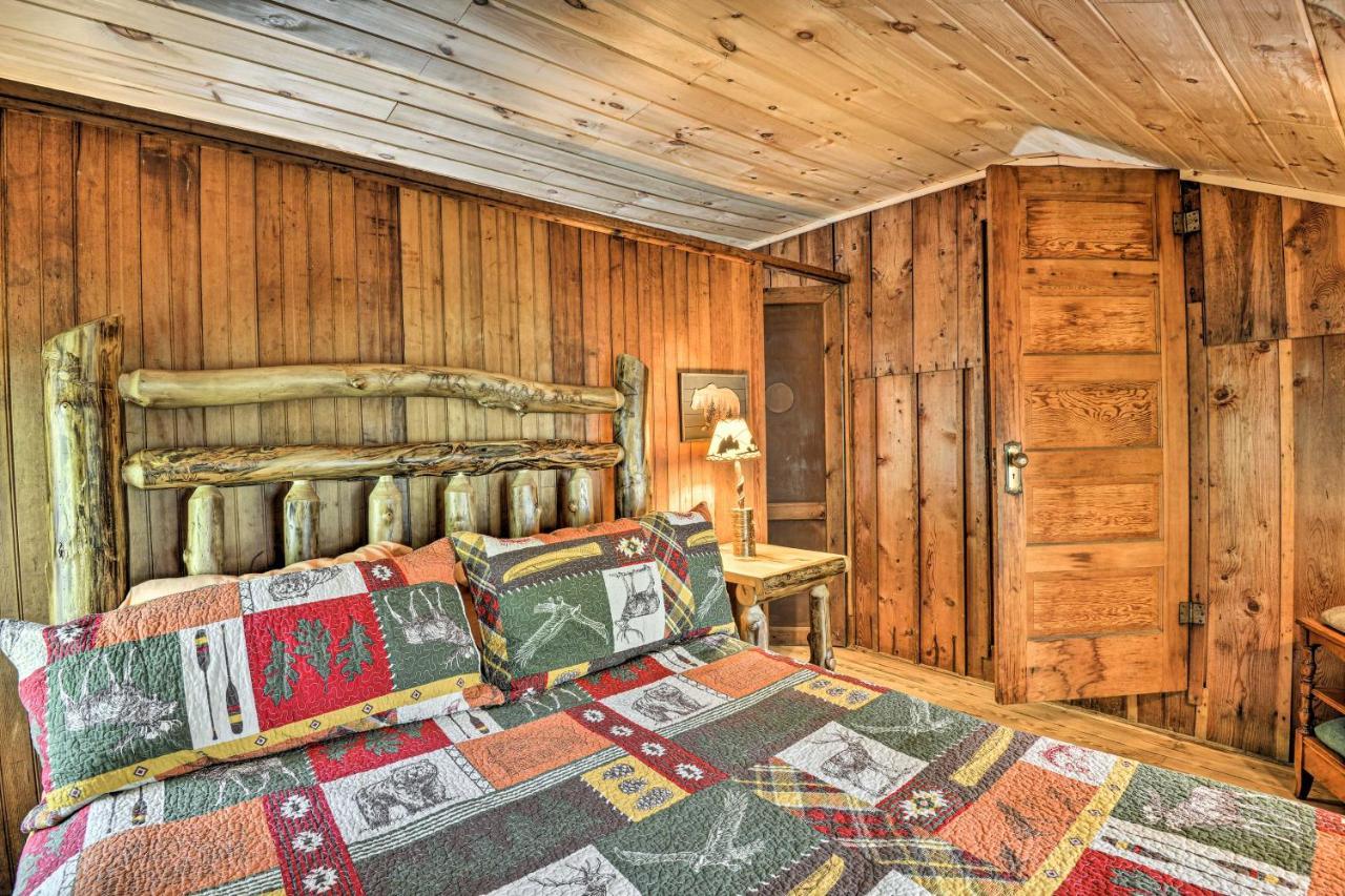 Adirondacks Cabin With Fire Pit On Otter Lake! Forestport 외부 사진